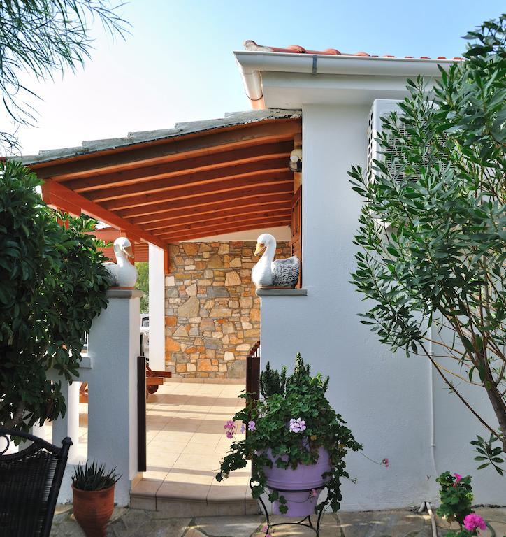 Anatoli Villa Steni Vala Alonissos Bagian luar foto