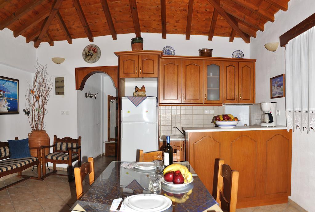 Anatoli Villa Steni Vala Alonissos Ruang foto