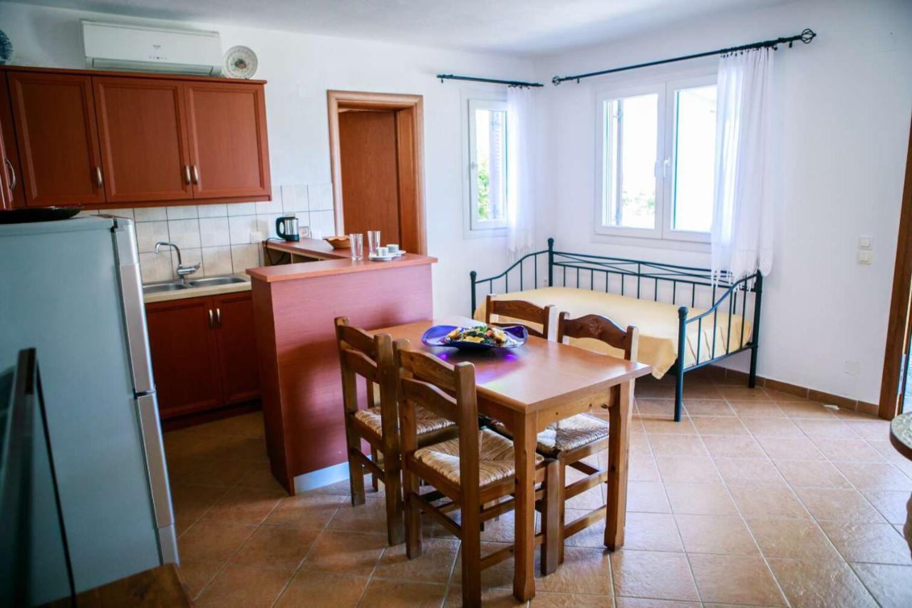 Anatoli Villa Steni Vala Alonissos Bagian luar foto